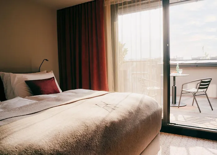 Weltwien Luxury Art & Free Parking Aparthotel Wien
